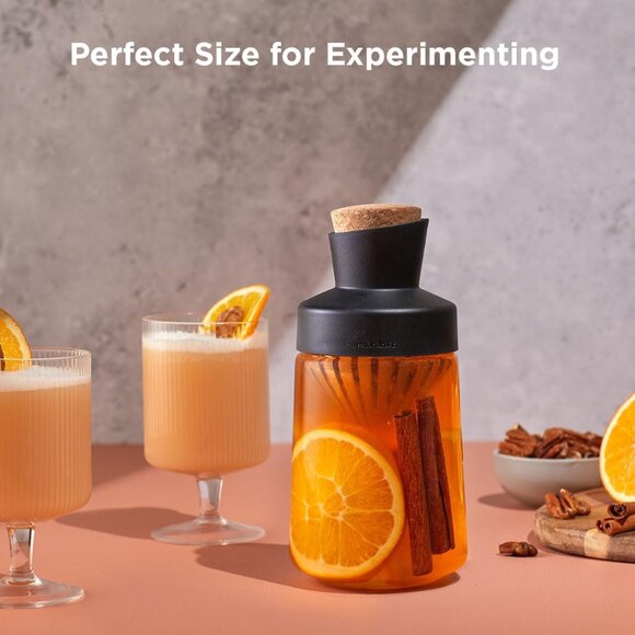 New in Box Rabbit Liquor Infusing Decanter New.Glass LidWilliams Sonoma